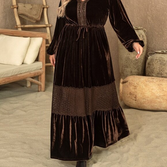 Plus Size V-Neck Balloon Sleeve Maxi Dress - Picture 5 of 8